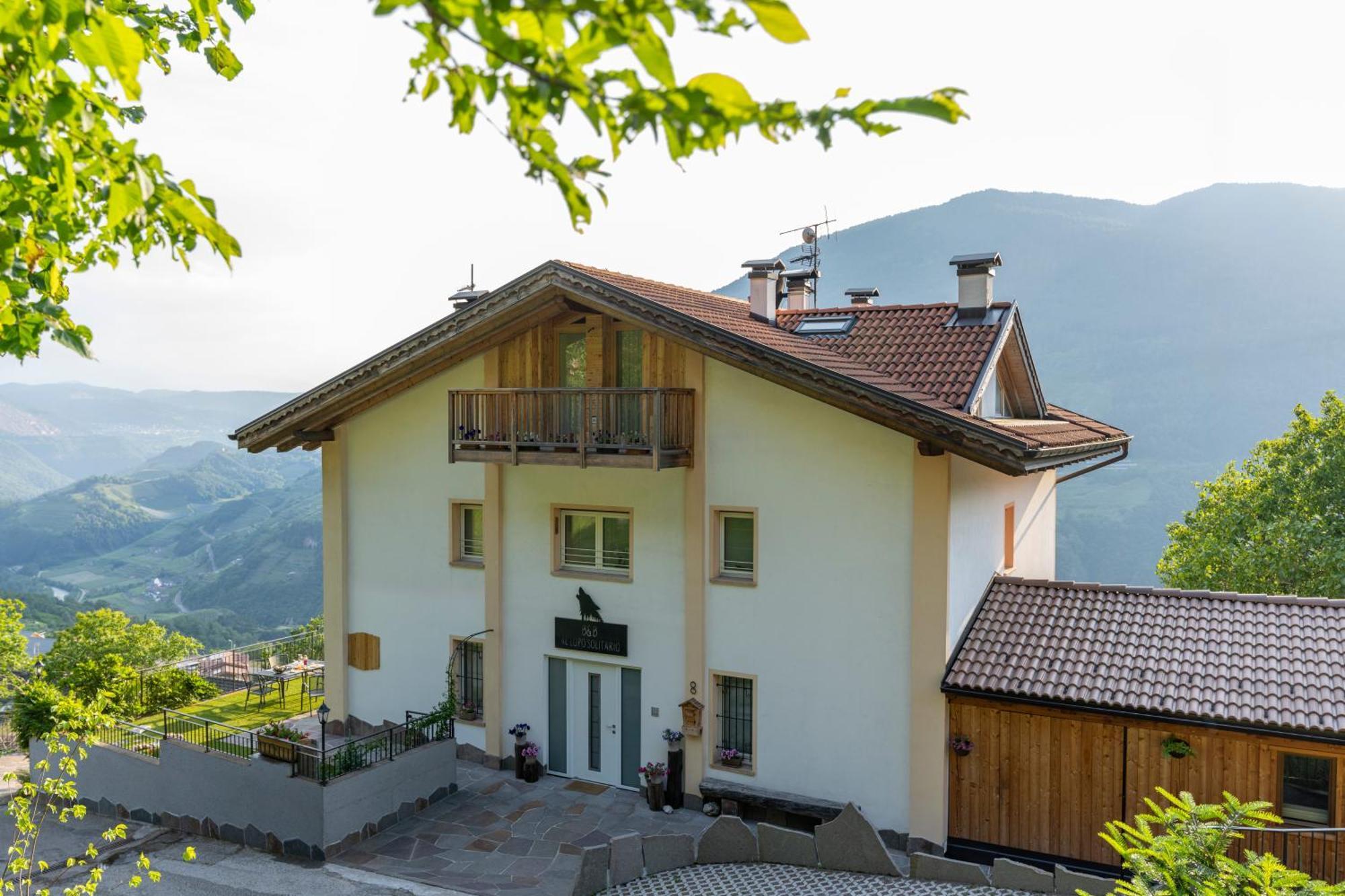 B&B Al Lupo Solitario Segonzano ภายนอก รูปภาพ